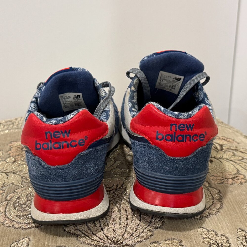 9.5 Paisley 574 blue suede.  Lightly used. - Picture 3 of 10